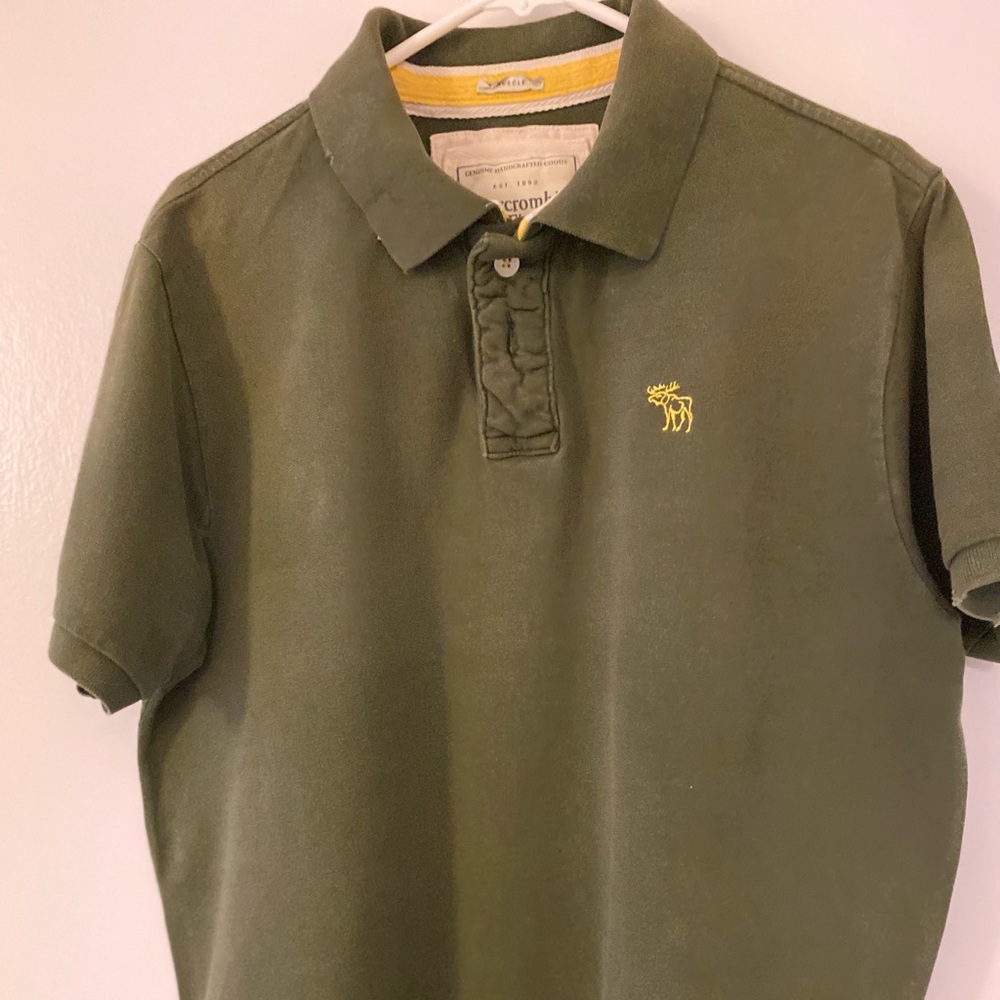 Mens Abercrombie green polo shirt